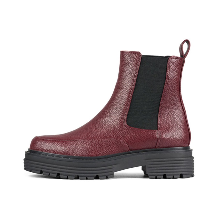 Bullboxer Chelsea Boots Red 171501F6S_Brdotd