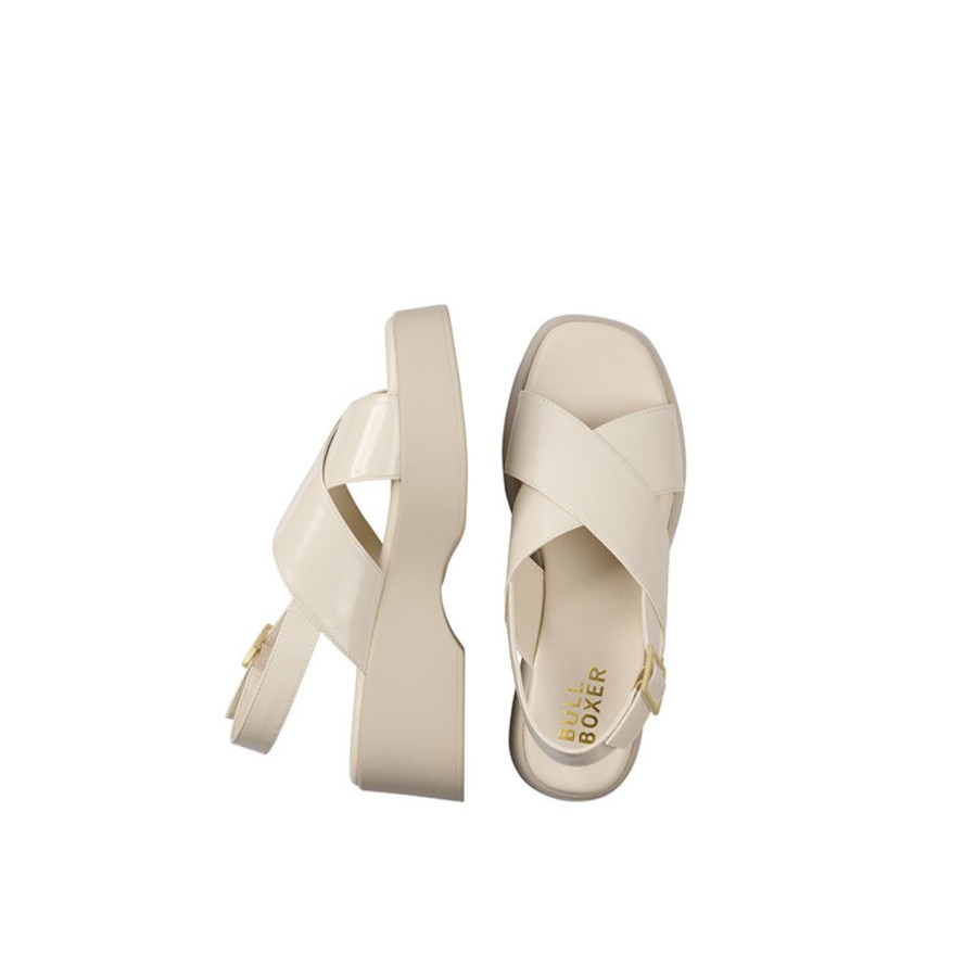 Bullboxer Plateau Sandal Offwhite 179002F2S_Putttd